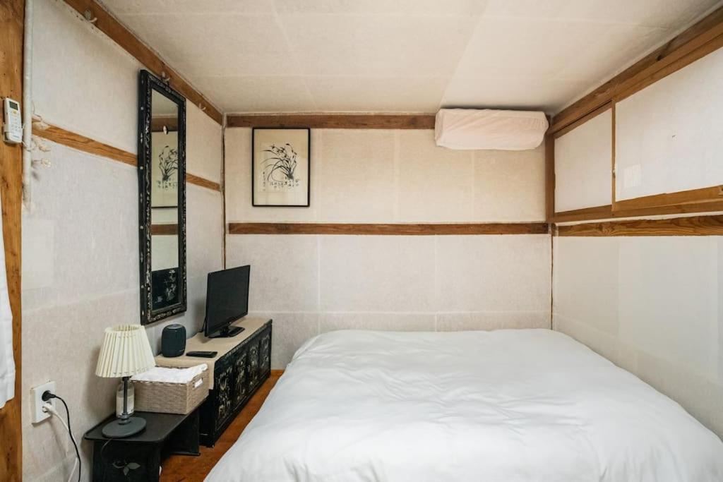 Namhyundang - Hanok Korean Traditional House Seul Dış mekan fotoğraf