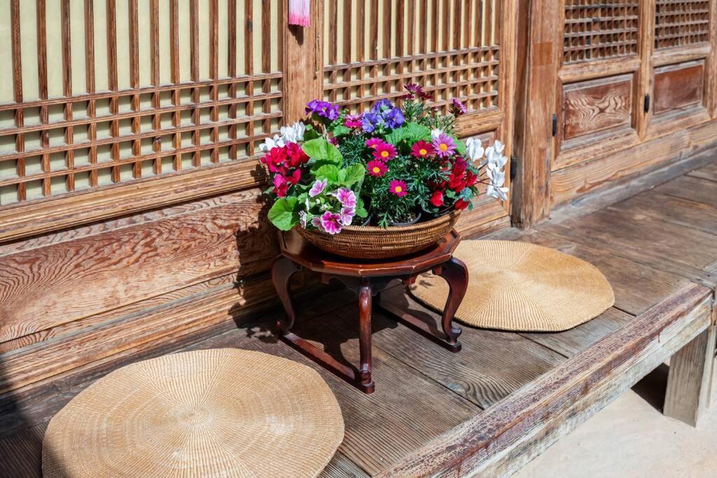 Namhyundang - Hanok Korean Traditional House Seul Dış mekan fotoğraf